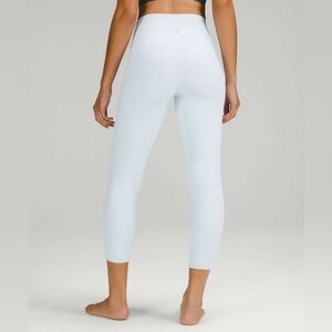 Lululemon Align High-Rise Pant 25"
Powder Blue
